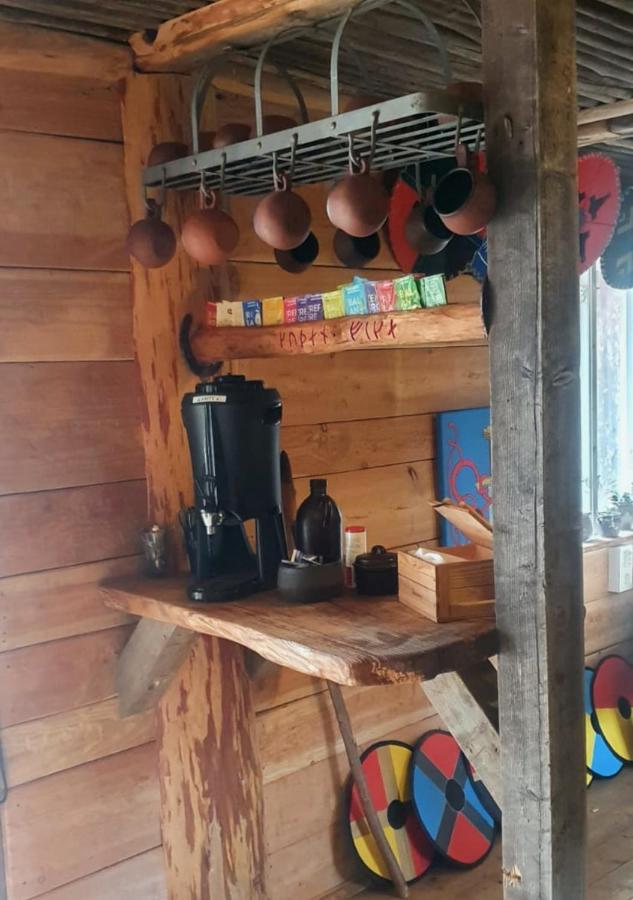 Vittfarnas Hird Vikingaby Bed & Breakfast Sosdala ภายนอก รูปภาพ
